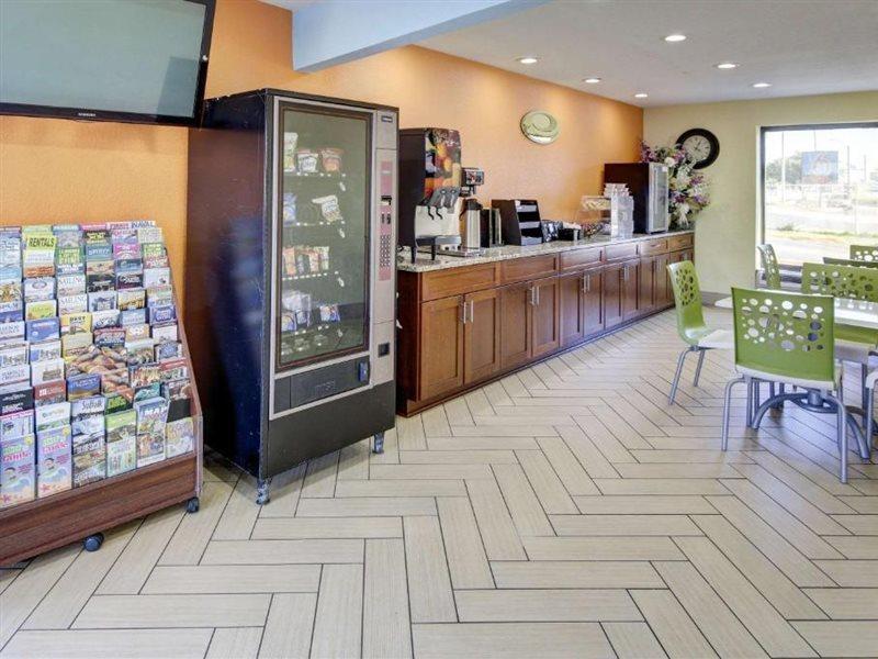 Econo Lodge At Military Circle Norfolk Luaran gambar