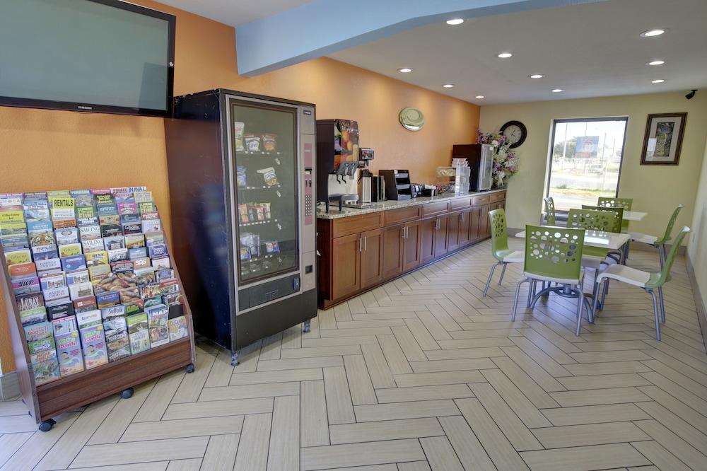 Econo Lodge At Military Circle Norfolk Luaran gambar