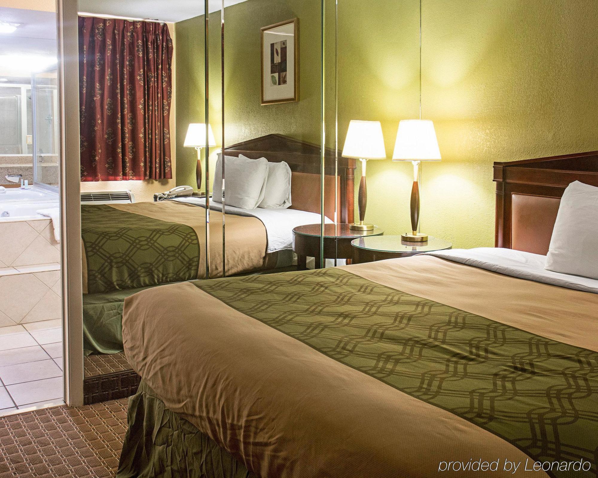Econo Lodge At Military Circle Norfolk Luaran gambar