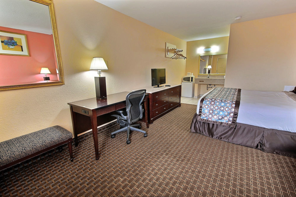Econo Lodge At Military Circle Norfolk Luaran gambar