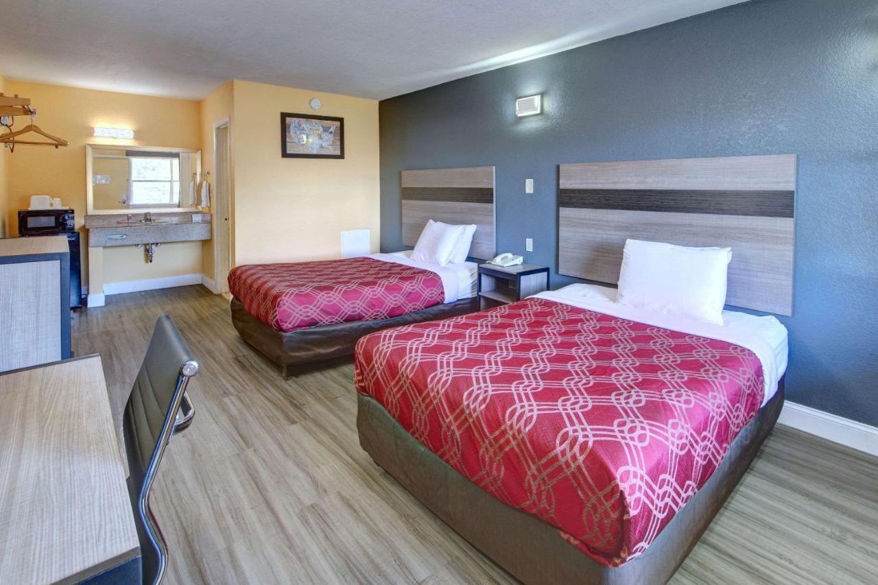 Econo Lodge At Military Circle Norfolk Luaran gambar